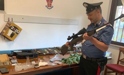 FOTO. Varese riparte dopo il lockdown tra cautela e voglia di ricominciare. I negozianti: «Rivendichiamo il nostro diritto di lavorare» FOTO. Varese riparte dopo il lockdown tra cautela e voglia di ricominciare. I negozianti: «Rivendichiamo il nostro diritto di lavorare»