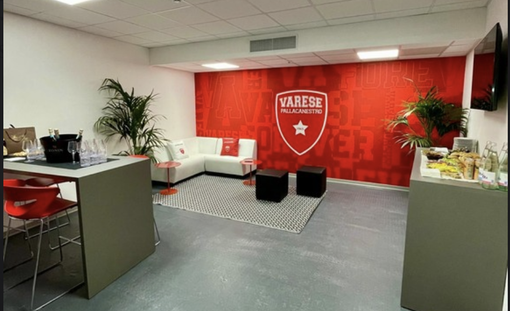 Atto vandalico contro uno degli sky box del Lino Oldrini. Intimidazione? No... Atto vandalico contro uno degli sky box del Lino Oldrini. Intimidazione? No...