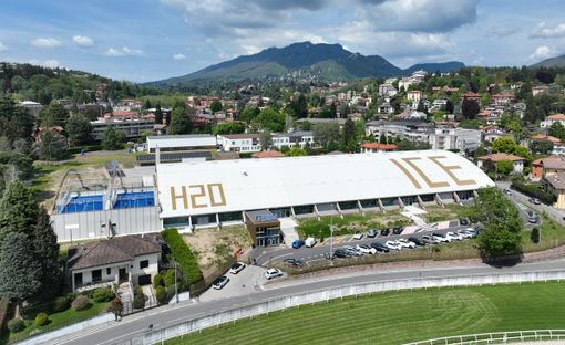 L’Acinque Ice Arena ospita il “Last dance Summer Party”