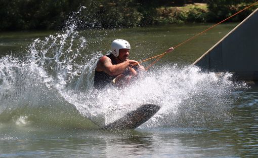 La Gavirate più bella: da domani festa con musica e sapori tipici sul lungolago a favore di Freerider Sport