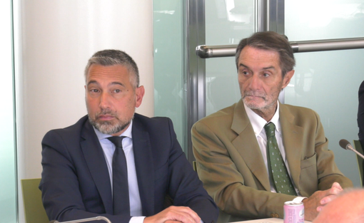 Fontana (a destra) e Lucente all'incontro odierno a Palazzo Lombardia