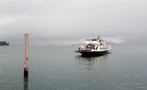 Lago Maggiore sembra più basso: traghetti vietati per camion e pullman Lago Maggiore sembra più basso: traghetti vietati per camion e pullman