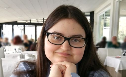 Luino piange e omaggia la giovane Gaia, scomparsa a soli 27 anni Luino piange e omaggia la giovane Gaia, scomparsa a soli 27 anni