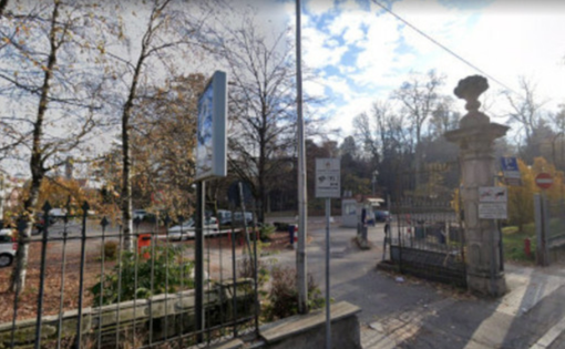 Varese, rinviata la chiusura del parcheggio di via Verdi