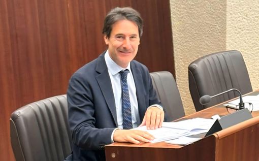 Licata: «Una corsia pedonale protetta tra Lozza e Varese, opera attesa da anni» Licata: «Una corsia pedonale protetta tra Lozza e Varese, opera attesa da anni»