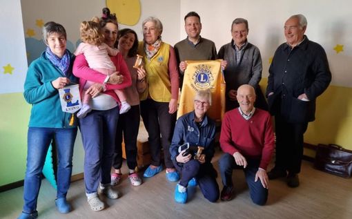 Il cuore grande del Lions Club Luino: donati oltre 15mila euro tra la fine del 2022 e l'inizio dell'anno Il cuore grande del Lions Club Luino: donati oltre 15mila euro tra la fine del 2022 e l'inizio dell'anno