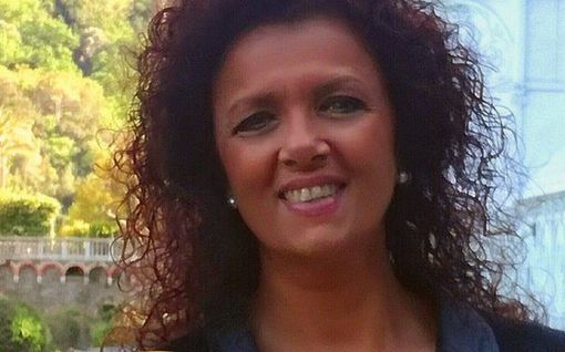 Aggredita in treno da una ragazza a cui ha chiesto di indossare la mascherina: «Una furia, sono stati i tre minuti più lunghi della mia vita» Aggredita in treno da una ragazza a cui ha chiesto di indossare la mascherina: «Una furia, sono stati i tre minuti più lunghi della mia vita»