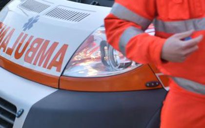 Albizzate, incidente tra un’auto e una moto. Grave un uomo di 52 anni