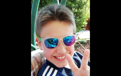 Samuele, in uno scatto sorridente pubblicato dal papà Sergio in occasione del suo decimo compleanno, lo scorso 16 maggio Samuele, in uno scatto sorridente pubblicato dal papà Sergio in occasione del suo decimo compleanno, lo scorso 16 maggio