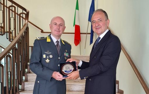 Il nuovo comandante provinciale delle Fiamme Gialle Coppola in visita all'Ufficio delle Dogane