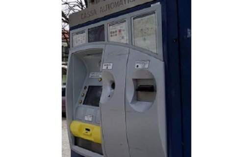 Riapre il parcheggio di via Verdi: in funzione le nuove casse automatiche Riapre il parcheggio di via Verdi: in funzione le nuove casse automatiche