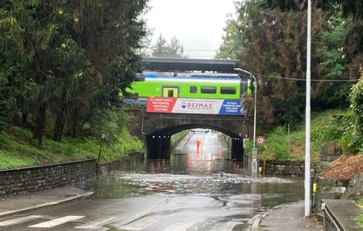 FOTO E VIDEO. Ancora un acquazzone su Busto, sottopassi di nuovo allagati FOTO E VIDEO. Ancora un acquazzone su Busto, sottopassi di nuovo allagati