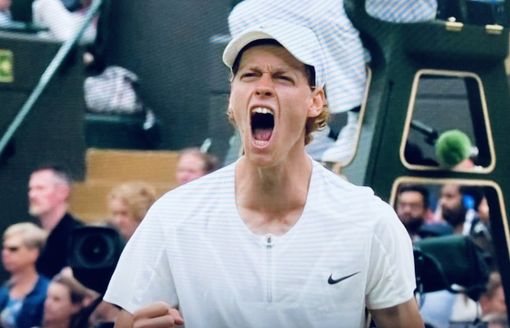 Wimbledon, Sinner si prende la semifinale. È la prima della carriera in un Grande Slam Wimbledon, Sinner si prende la semifinale. È la prima della carriera in un Grande Slam