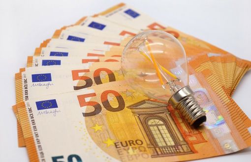 L'ANGOLO DEL CONSUMATORE. Bolletta dell'elettricità: ecco come risparmiare, a partire dalle fasce orarie e dalle tariffe biorarie