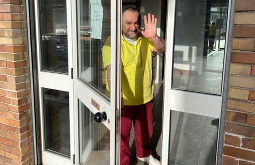 Salvatore chiude la Conchiglia e saluta tutti