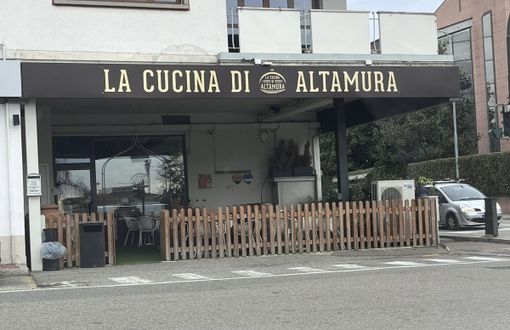 Allerta furti nei negozi di viale Borri. Nel mirino anche la "Cucina di Altamura" Allerta furti nei negozi di viale Borri. Nel mirino anche la "Cucina di Altamura"