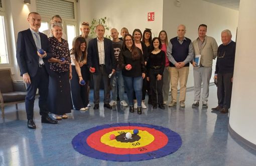 Ats Insubria porta le bocce nelle Rsa del territorio: «Con il gioco si promuove l’invecchiamento attivo»