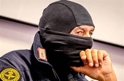 Il Comandante Alfa a Besano Il Comandante Alfa a Besano