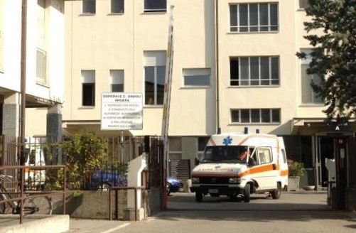 Parto in emergenza al pronto soccorso di Angera: mamma e bimbo stanno bene