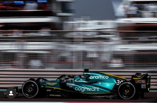 Foto ufficiale Aston Martin