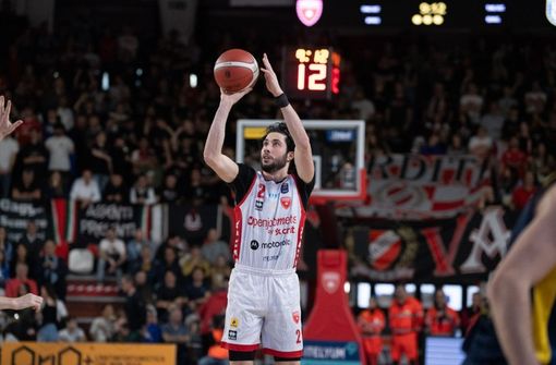 Davide Alviti, ala della Openjobmetis Varese (foto Fabio Averna)