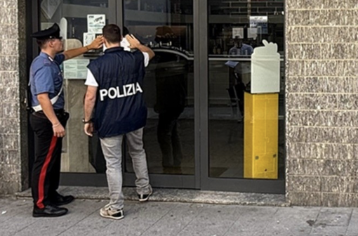 Cliente con la droga e problemi di sicurezza, venti giorni di stop per un bar di Carnago Cliente con la droga e problemi di sicurezza, venti giorni di stop per un bar di Carnago