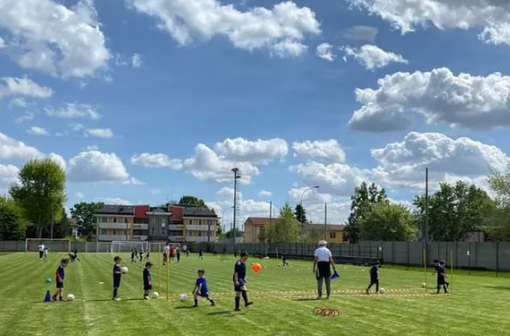 Piccoli calciatori all'opera con l'Antoniana - Foto dal sito della società