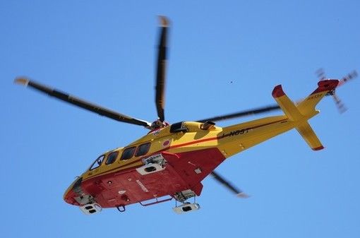 Moto investe due bambini a Como: uno è gravissimo. Trasportato in elisoccorso a Bergamo Moto investe due bambini a Como: uno è gravissimo. Trasportato in elisoccorso a Bergamo