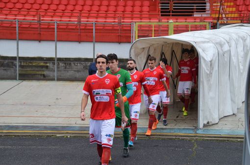 Mapelli, oggi capitano del Varese, è stato davvero vittima della sfortuna (foto Ezio Macchi)