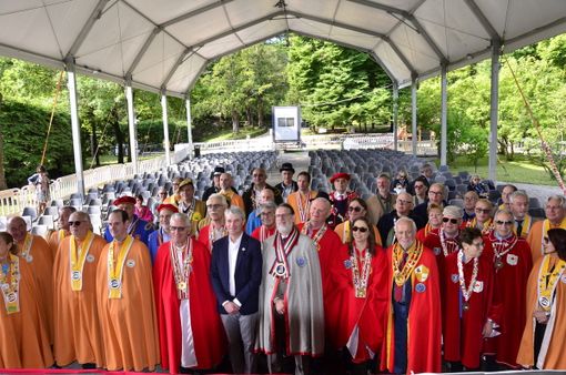 FOTO - A Varese il primo convegno del Ris in Cagnun cul Persic: «Guai a mantecarlo...»