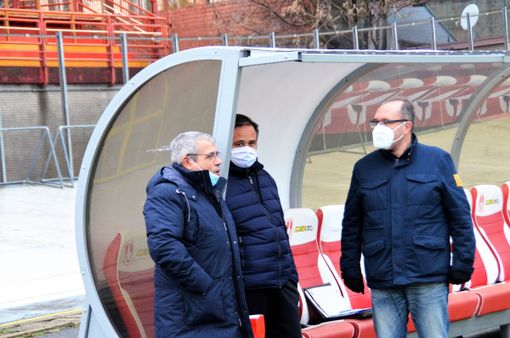 Lo Pinto, Rosati e Amirante oggi al Franco Ossola prima della sfida con l'Arconatese (foto Ezio Macchi) Lo Pinto, Rosati e Amirante oggi al Franco Ossola prima della sfida con l'Arconatese (foto Ezio Macchi)