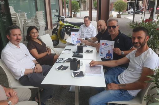 Busto, nove talenti pronti a brillare in piazza Santa Maria. Torna il Didobar Busto, nove talenti pronti a brillare in piazza Santa Maria. Torna il Didobar