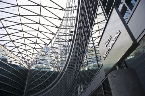 Covid, la Regione rimborsa il bollo agli agenti di commercio Covid, la Regione rimborsa il bollo agli agenti di commercio