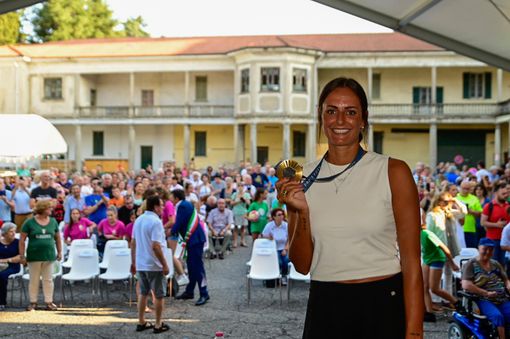 Caterina Bosetti e la sua medaglia d'oro (Fotografia Galbiati)