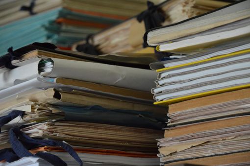 «Burocrazia complessa, ripetitiva e inutile»: la protesta di un gestore varesino