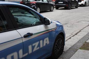 Busto Arsizio, accoltella a morte negoziante e fugge: è caccia all'uomo Busto Arsizio, accoltella a morte negoziante e fugge: è caccia all'uomo