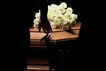 Armani, Milano si inchina a ‘Re’ Giorgio: "Immortale come gli dei"