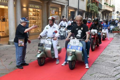Cento moto storiche alla Sei Giorni di Varese