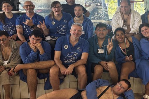 Luca Rusconi, al centro, tra le Cuffie Luca Rusconi, al centro, tra le Cuffie