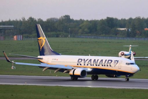 Forte turbolenza sul volo Ryanair per Malpensa: nove persone ferite
