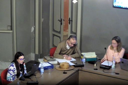 L'assessore Rossetti (a sinistra) ha dato le dimissioni