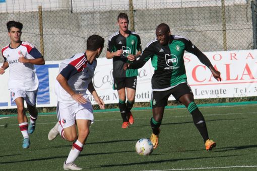Un'azione della partita di Sestri Levante (foto Castellanzese) Un'azione della partita di Sestri Levante (foto Castellanzese)