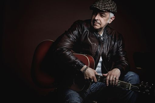 Davide Van De Sfroos al teatro Giuditta Pasta di Saronno