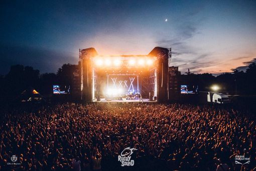 Con Trenord al Rugby Sound Festival: treni straordinari per i concerti di Subsonica, Placebo, Coez e Frah Quintale, Deejay Time