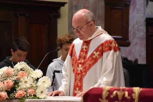 foto dalla pagina Facebook di don Tiziano