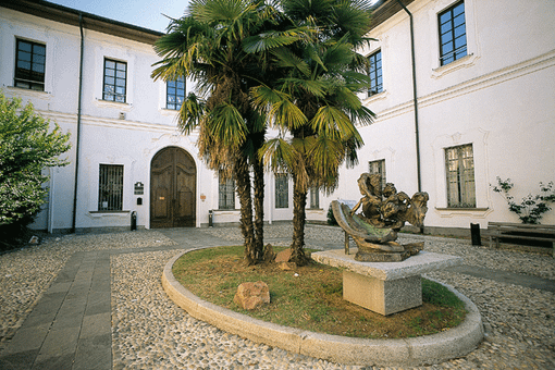 Biblioteca di Busto chiusa il sabato fino al 5 marzo