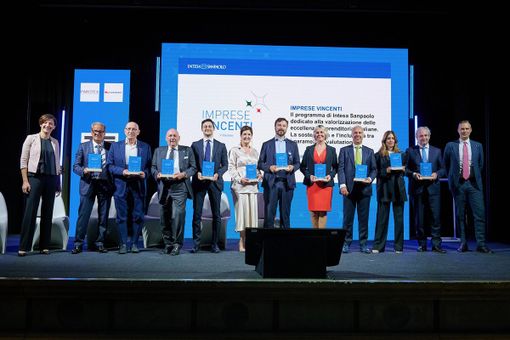 Intesa Sanpaolo, due aziende di Busto e Marnate tra le "vincenti"