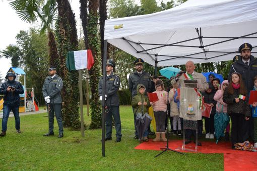 Anche Maccagno ha il suo parco Fiamme Gialle: «Un simbolo di giustizia, solidarietà e sacrificio»