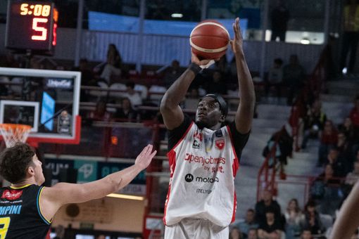 Elisée Assui, ala della Openjobmetis Varese (foto Fabio Averna)