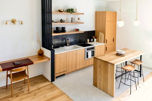 Ristrutturare casa senza stravolgere tutto: soluzioni smart per pavimenti e rivestimenti Ristrutturare casa senza stravolgere tutto: soluzioni smart per pavimenti e rivestimenti